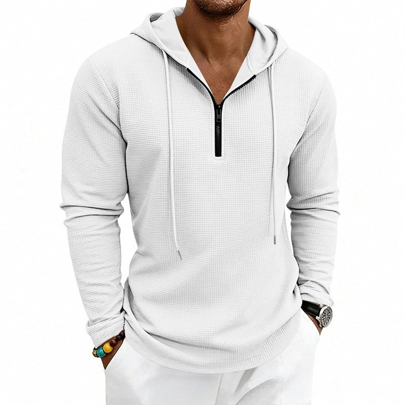 Hoodie met korte rits en wafelstructuur voor heren in wit, gedragen, voorkant