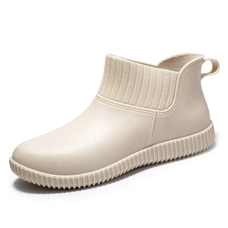 Waterdichte regenschoenen met gebreide boord in crème, productfoto, zijaanzicht