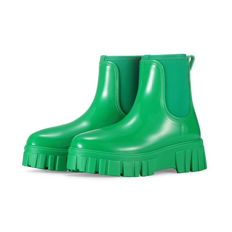 Glanzende Chelsea-regenlaarsjes in groen, productfoto