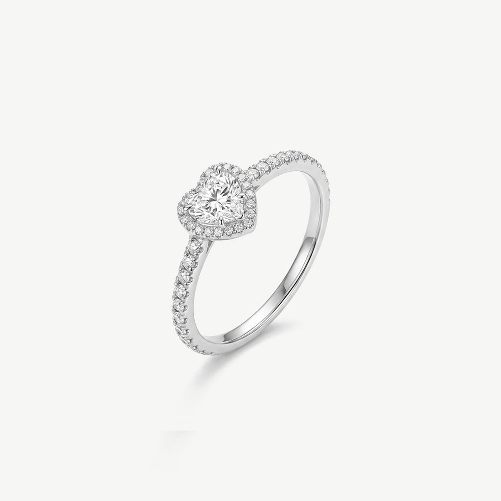 Zilveren hartjesring met zirkonia halo