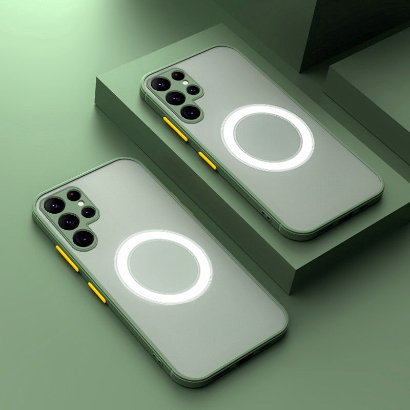 Twee groene matte telefoonhoesjes met magnetische ring, geel accent, liggend uitgestald | Boutique Moda