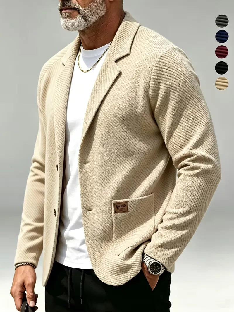 Heren blazer met gebreide structuur in beige, gedragen