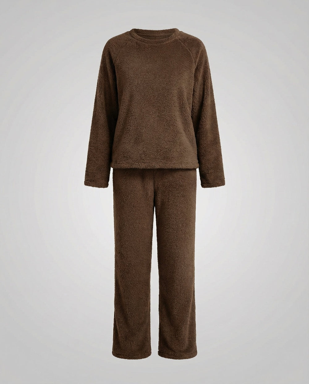 Donzige fleece pyjama in bruin, vooraanzicht