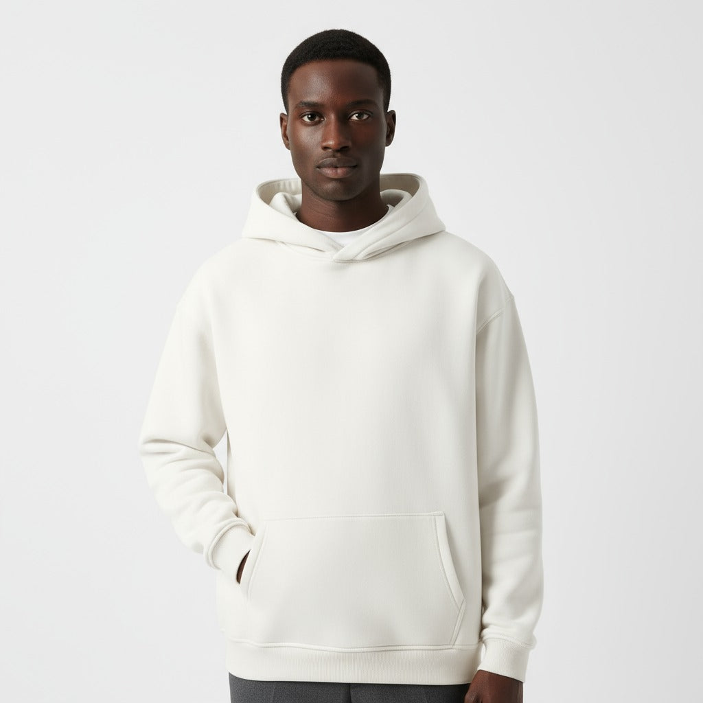 Heavyweight hoodie voor heren in wit, gedragen, voorkant