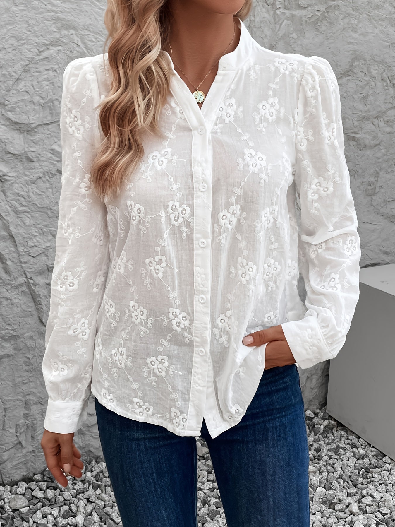 Damesoverhemd - Geborduurd - Lange mouwen - Wit overhemd - Blouse met knopen-Boutique Moda