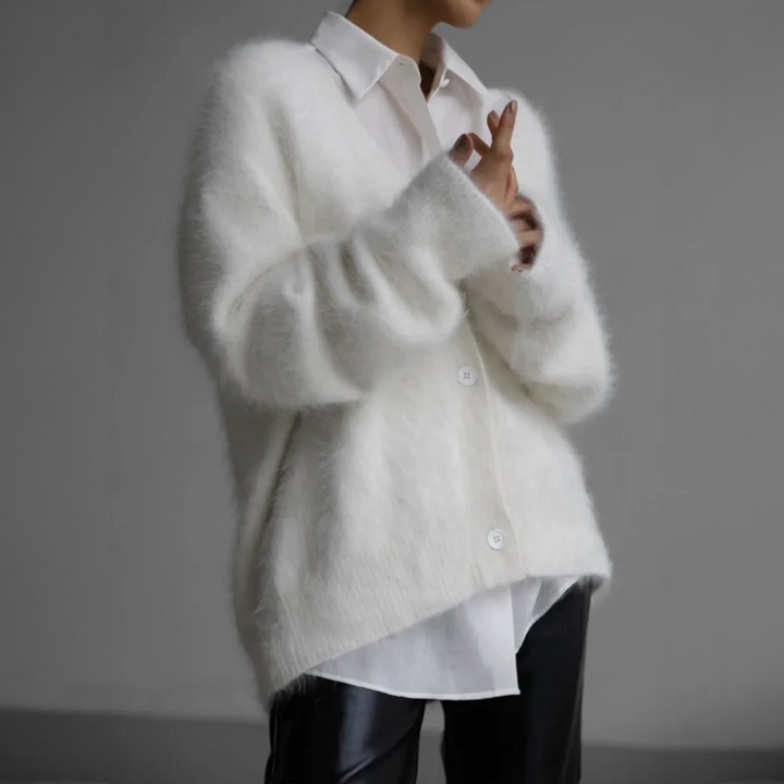 Damesvest | Pluizig | Knoopsluiting | Gebreid vest | Oversized vest