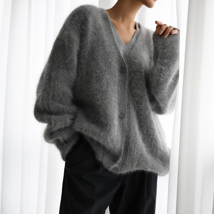 Damesvest | Pluizig | Knoopsluiting | Gebreid vest | Oversized vest