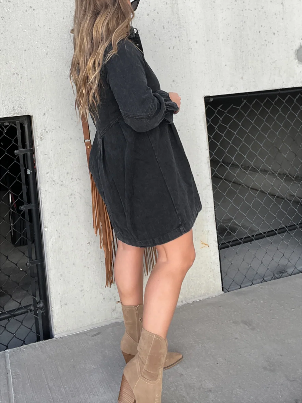 Denim jurk - Lange mouwen - Losse pasvorm - Mini denim jurk - Overhemdjurk-Boutique Moda