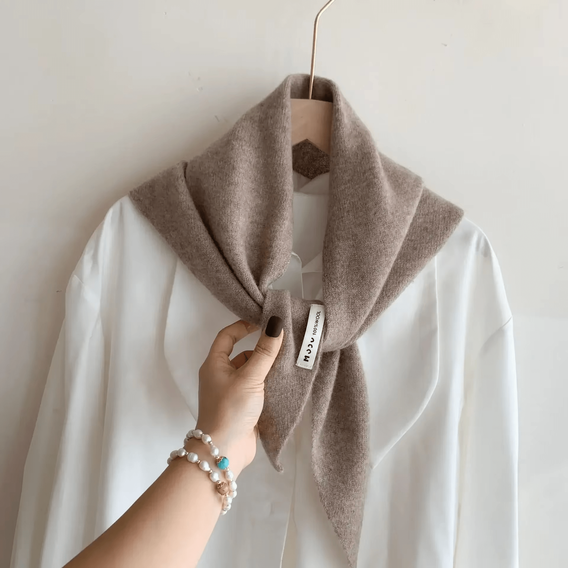 Driehoekige gebreide sjaal | Klein | Warm | Driehoekige halssjaal | Damessjaal-Boutique Moda