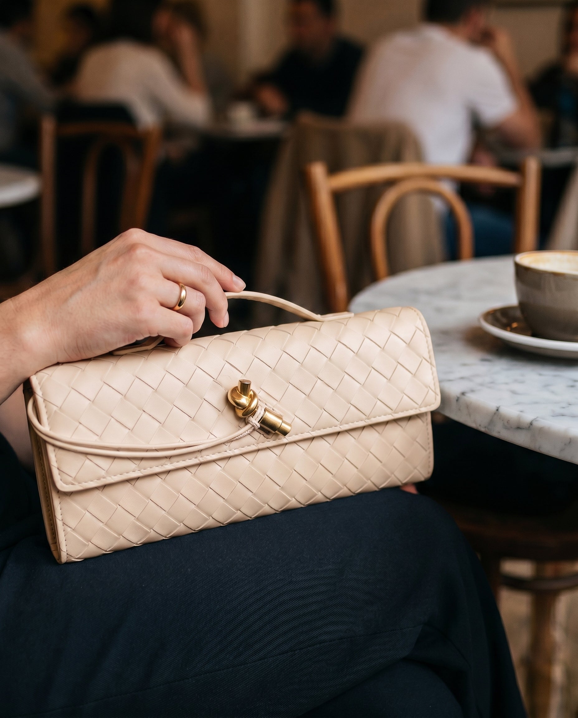Schoudertas Dames – Gevlochten Kunstleren Clutch met Crossbody Band-Boutique Moda