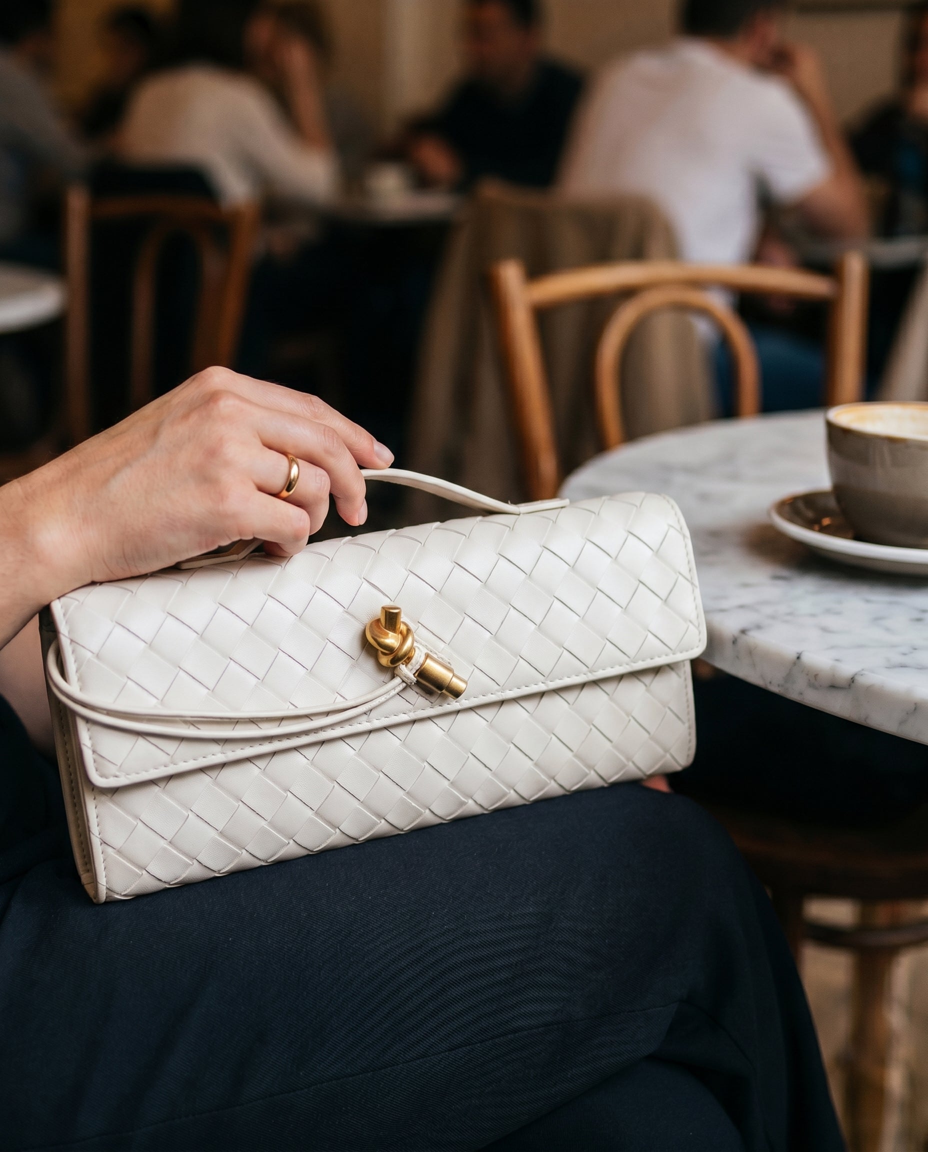 Schoudertas Dames – Gevlochten Kunstleren Clutch met Crossbody Band-Boutique Moda