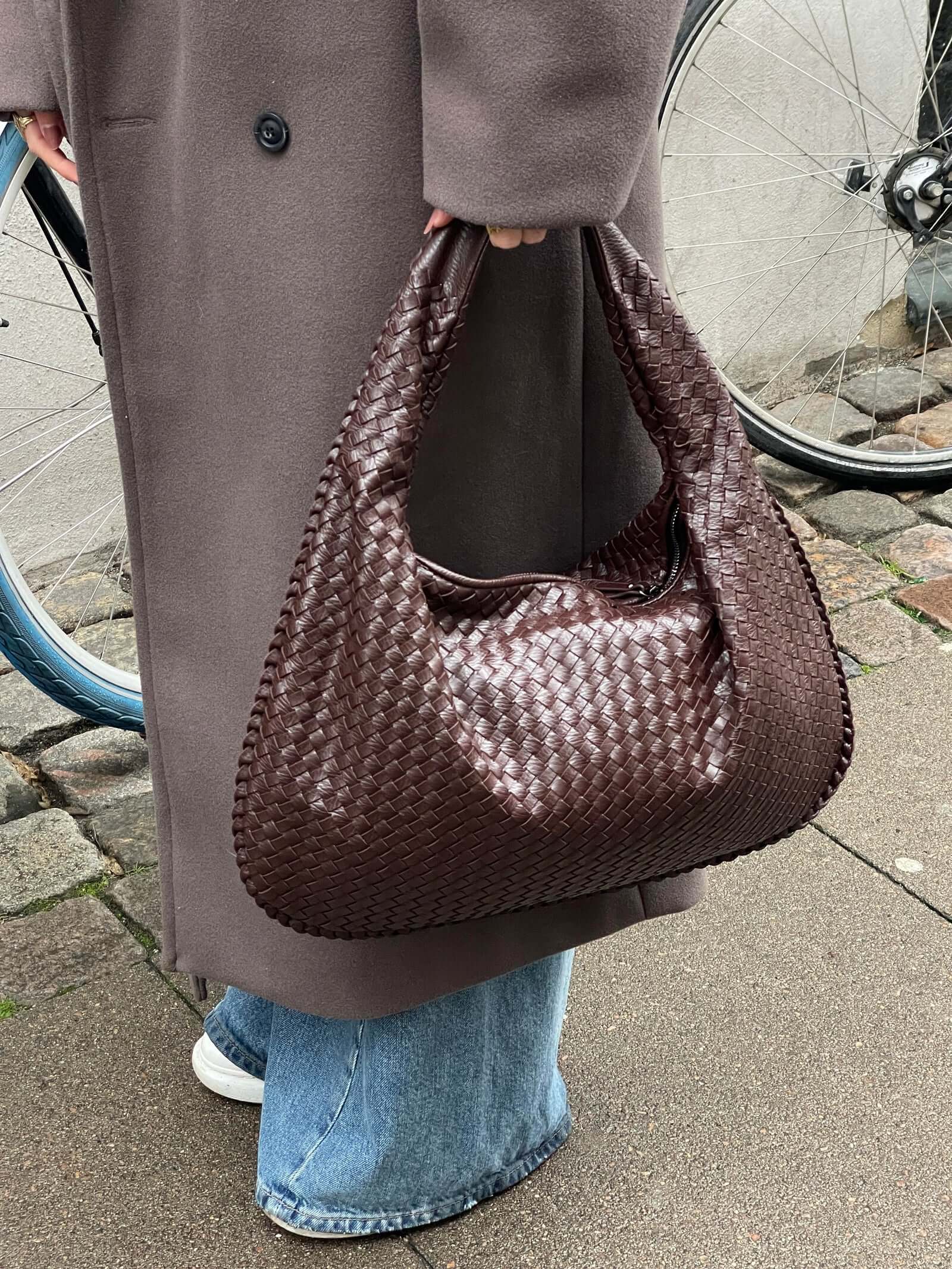 Geweven tas - Slouchy hobo-tas met één schouderband voor dames-Boutique Moda