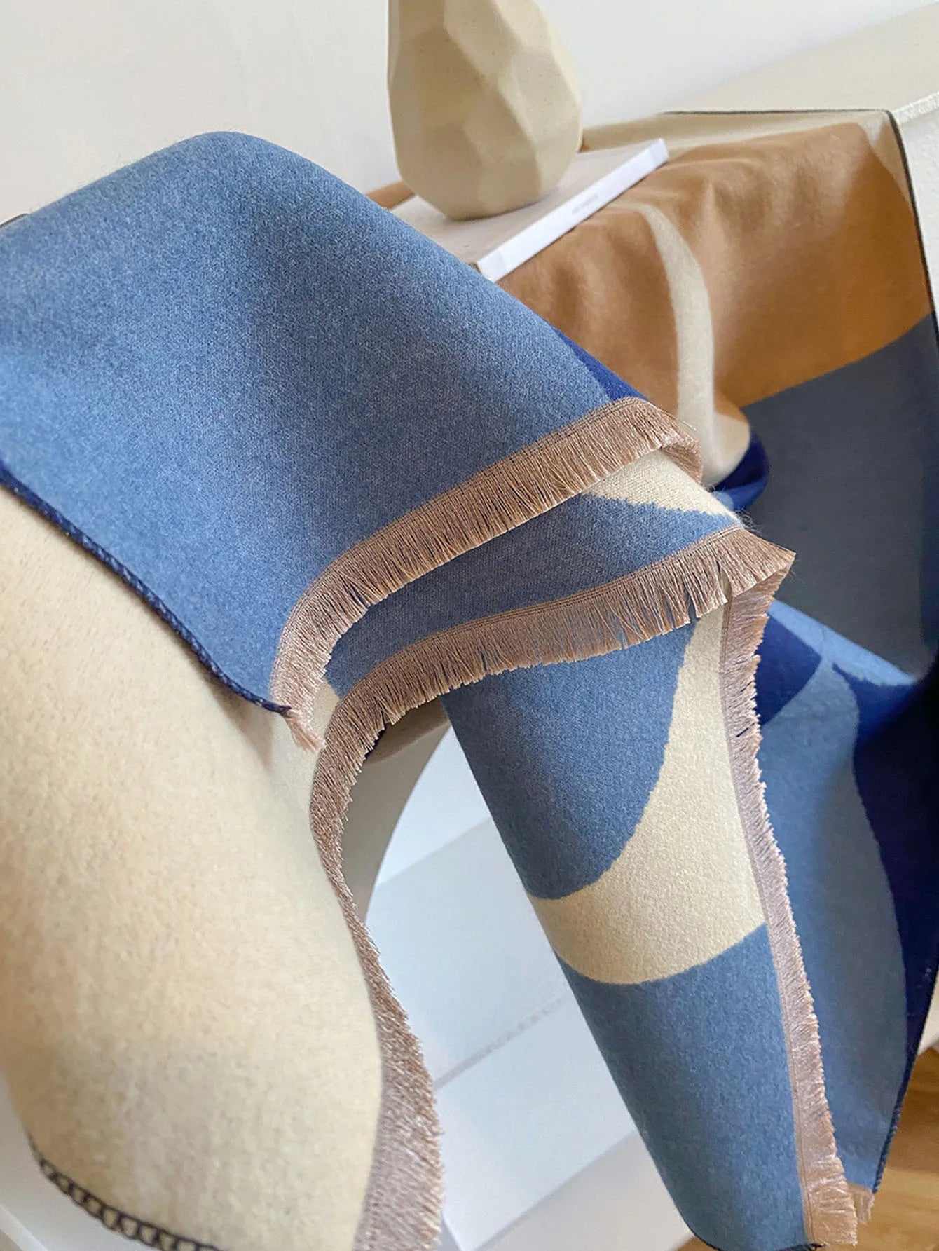 Grote sjaal - Zachte sjaal met patroon voor dames-Boutique Moda