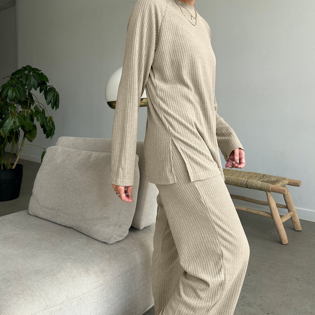 Huispak Dames | Ribgebreid Tweedelig | Camel Beige Zwart-Boutique Moda