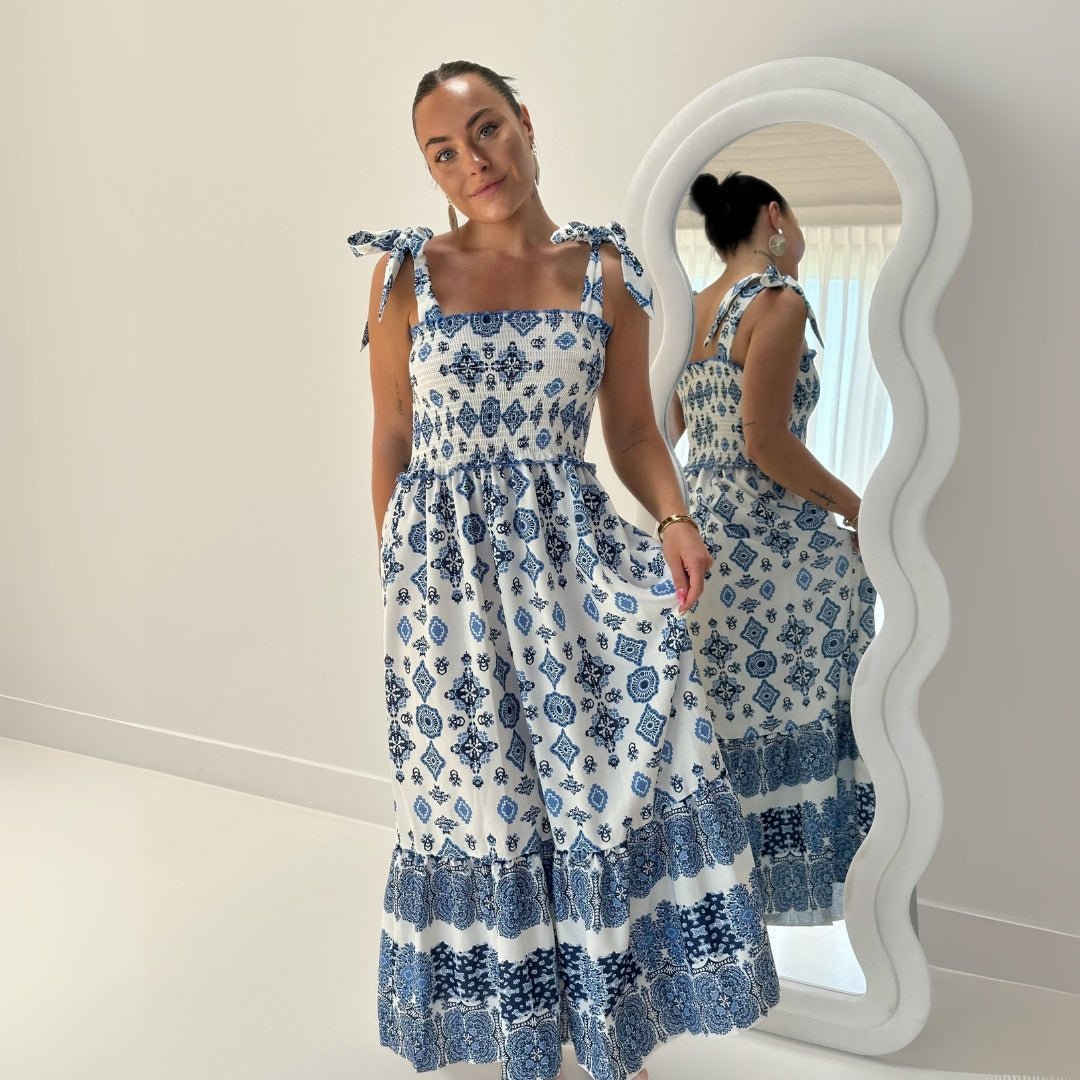 Blauw wit bedrukte maxi jurk 1