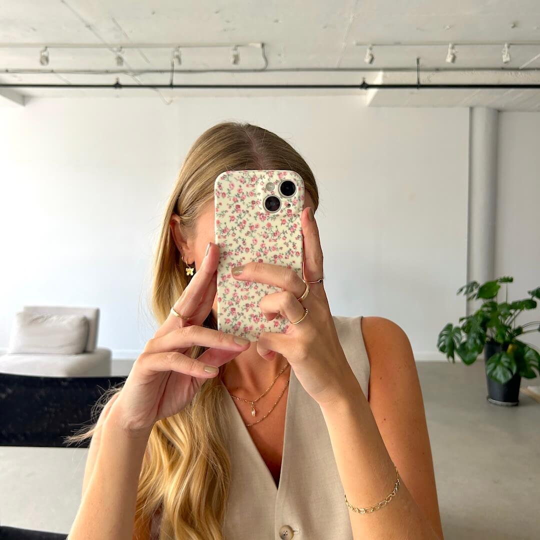 iPhone hoesje met bloemetjes 7