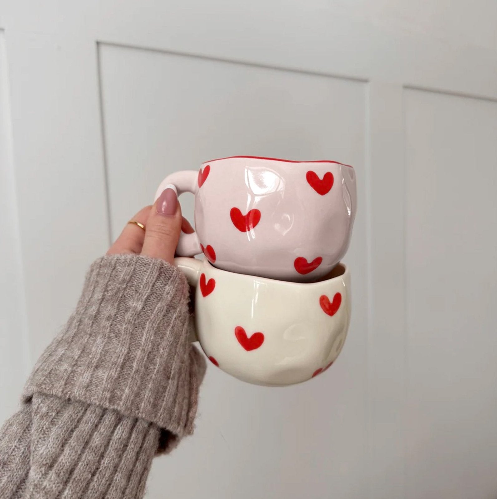 Keramiek koffiekopje met hartjes 6