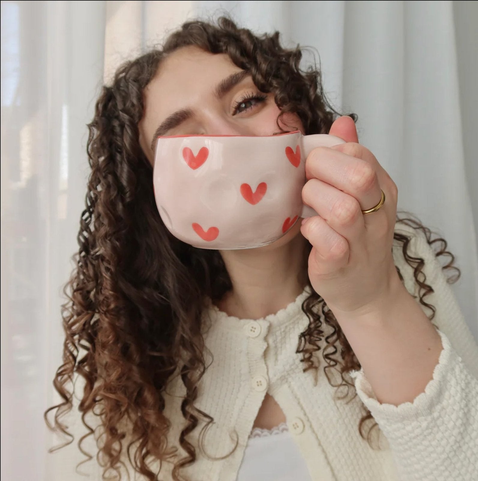 Keramiek koffiekopje met hartjes 7