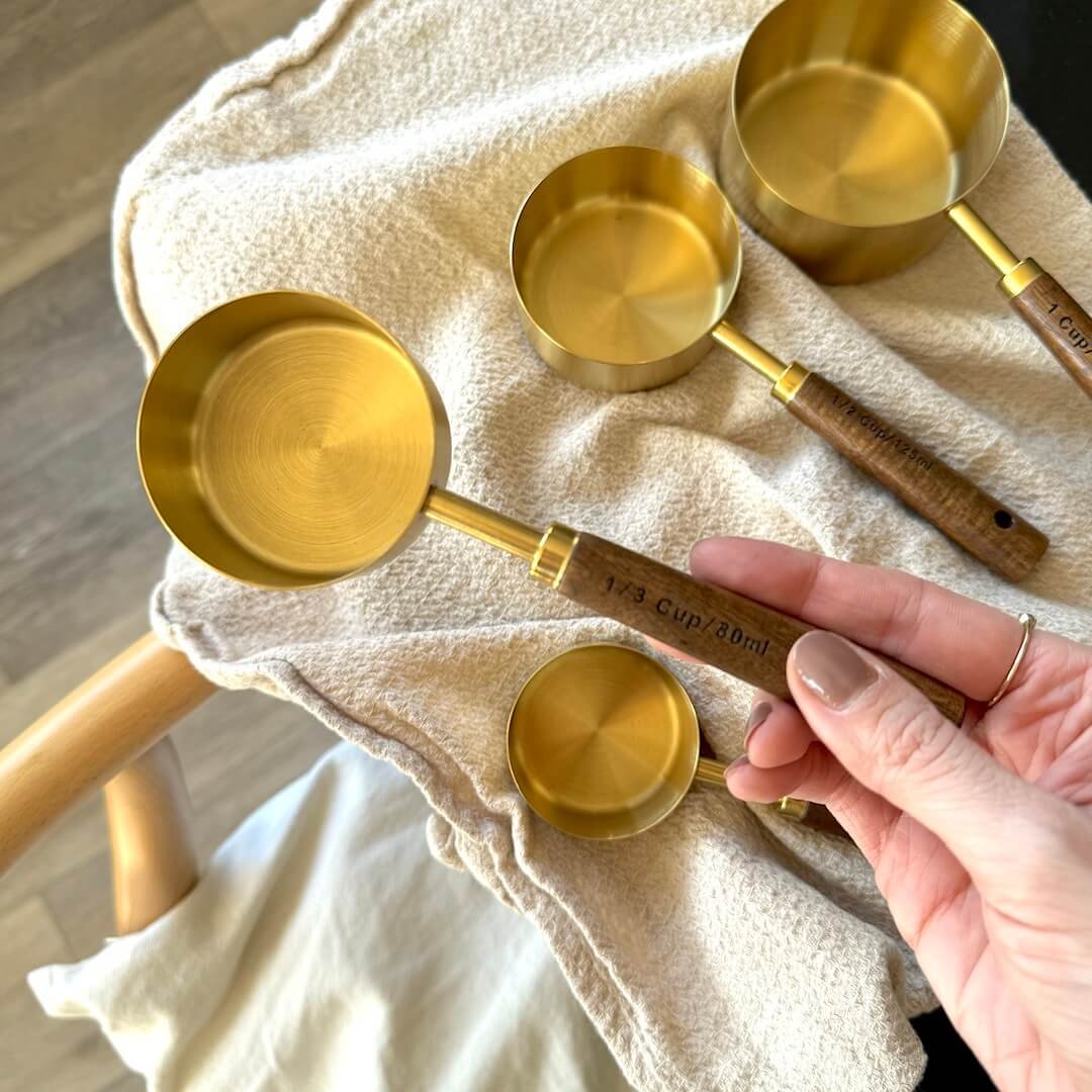 Maatbekers Set | Acaciahout en Goudkleurig | Maatlepels RVS-Boutique Moda