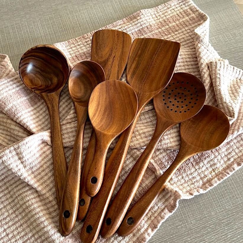 Houten keukengerei set van zeven 1