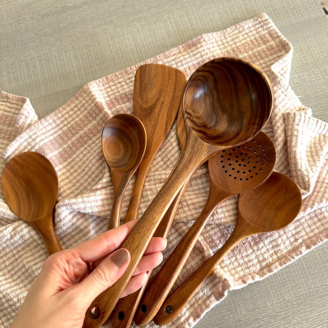 Houten keukengerei set van zeven 6