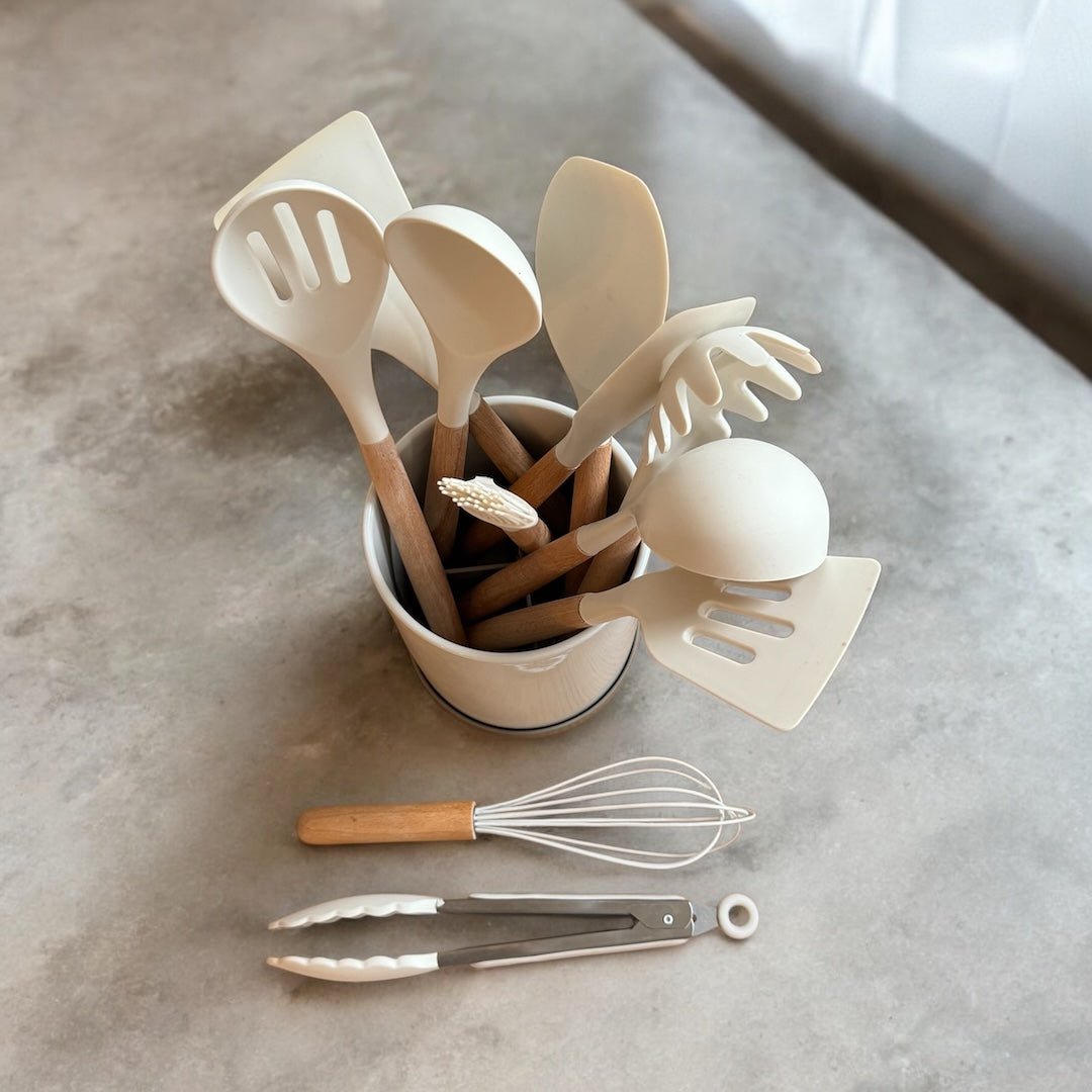 Siliconen keukengerei met houten steel 11