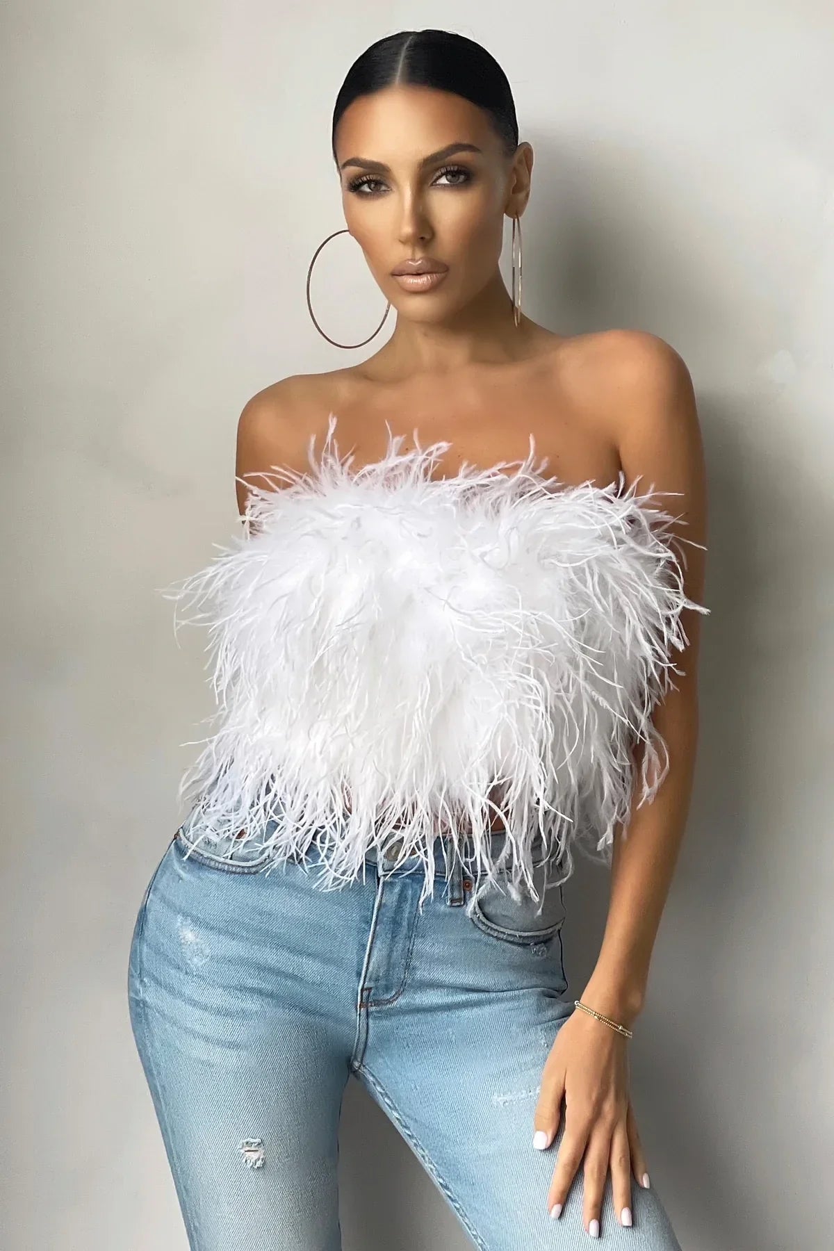 Katrine Feather Top | Stijlvolle veren crop top is een toptrend dit jaar-Boutique Moda