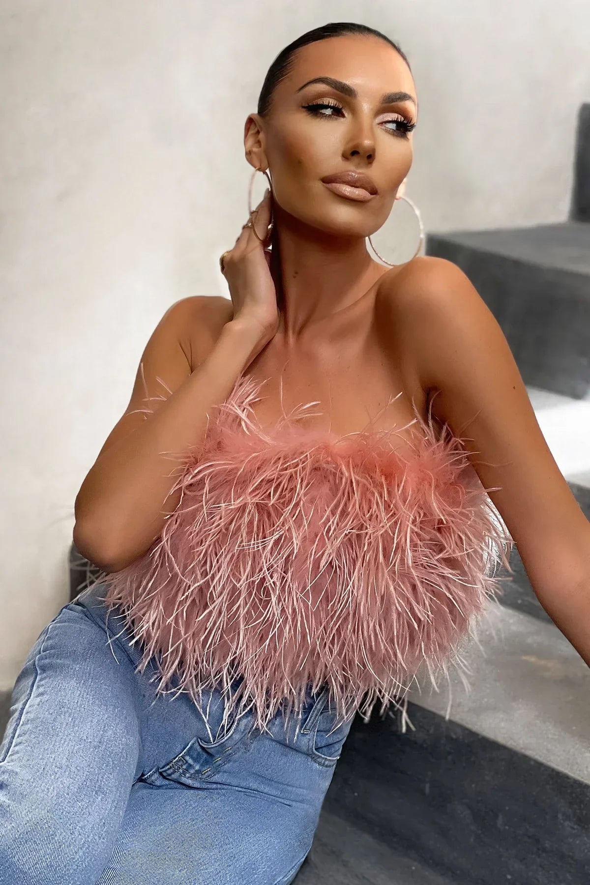 Katrine Feather Top | Stijlvolle veren crop top is een toptrend dit jaar-Boutique Moda