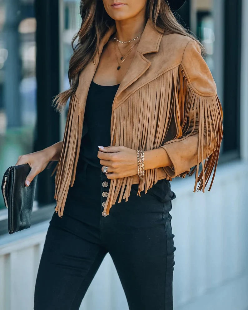 Kelly Tassel Jacket | Geef je outfit wat extra's met dit trendy kwastenjasje.-Boutique Moda