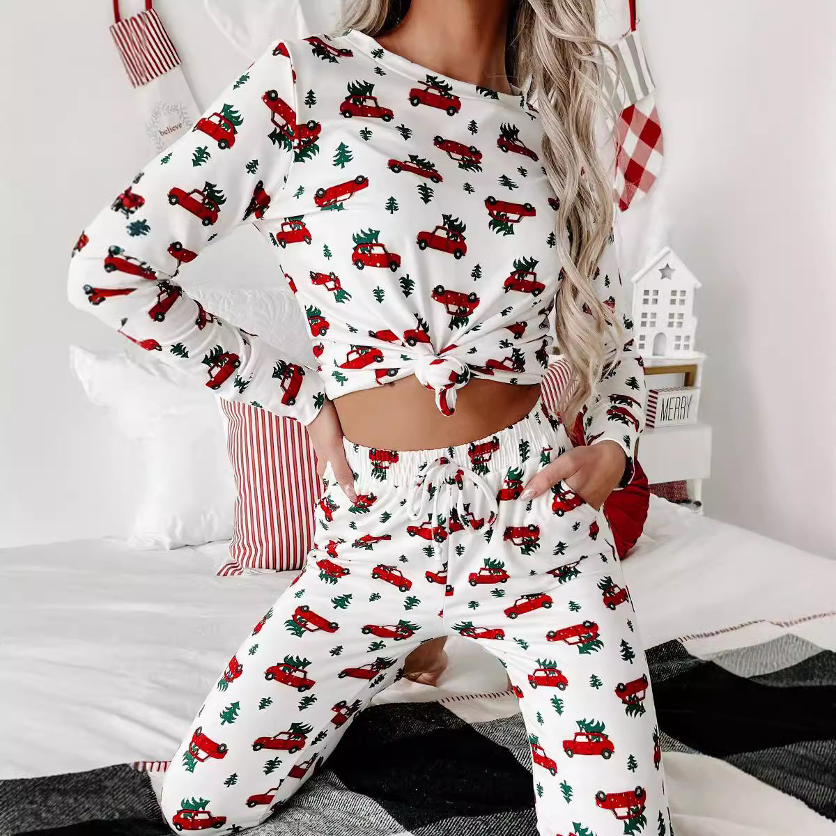 Kerstpyjama – Pyjamaset met lange mouwen en kerstboomprint voor dames-Boutique Moda