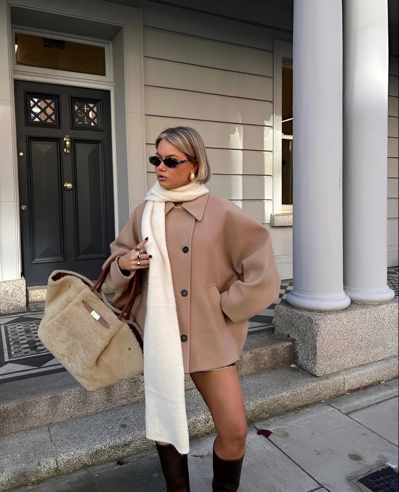 Korte wollen mantel | Enkelborstig | Oversized | Winter Trench Coat | Dameskleding-Boutique Moda