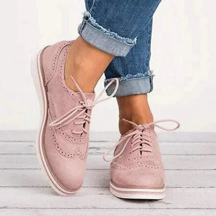 Leren Schoenen - Vrouwenmode Vrijetijdsschoenen met veters Sneakers-Boutique Moda
