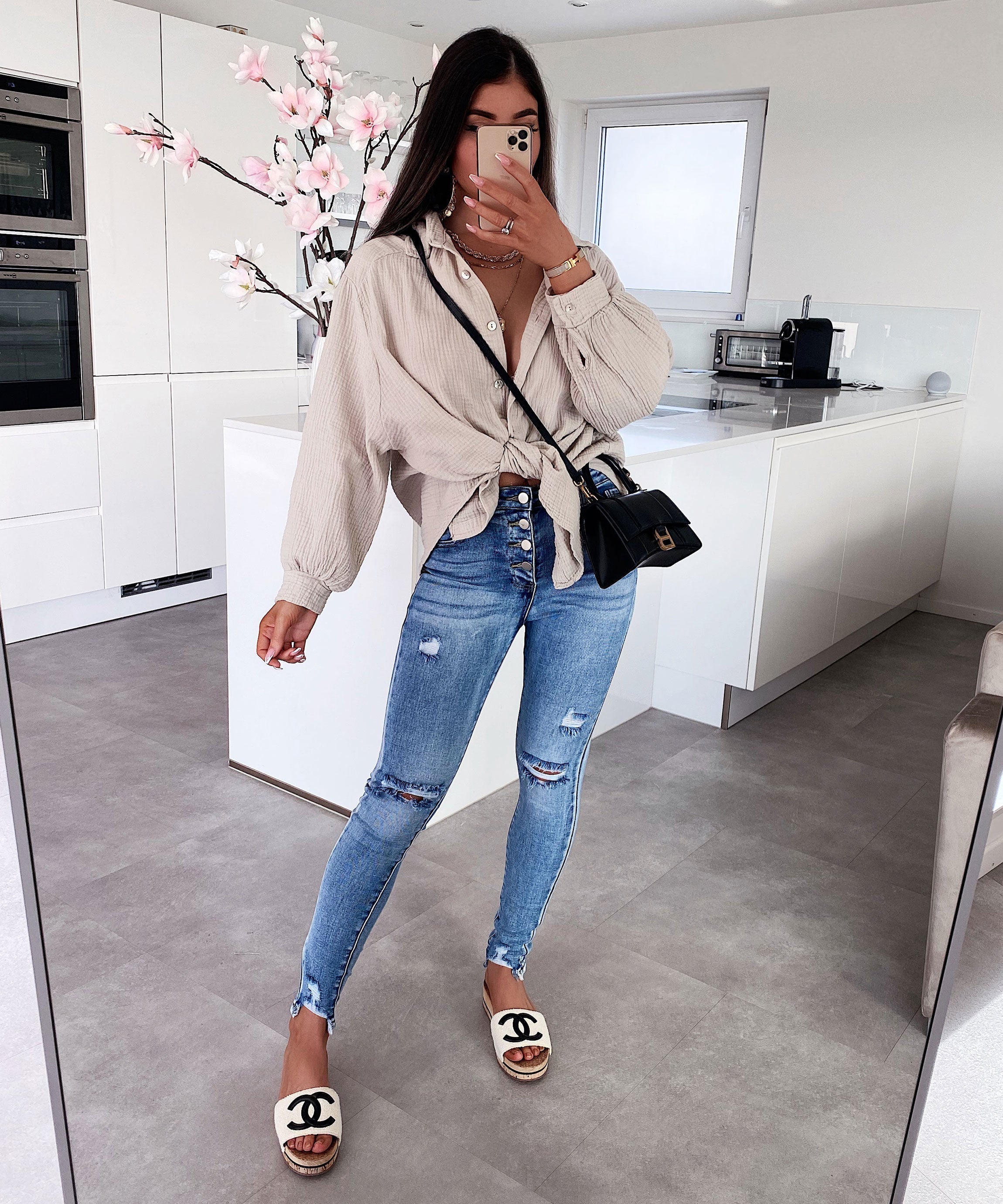 Linnen blouse - Dameshemd met lange mouwen en oversized knoopsluiting-Boutique Moda