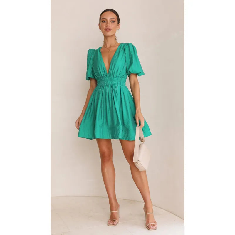 Minijurk – Jurk met pofmouwen en diepe V-hals voor de zomer-Boutique Moda