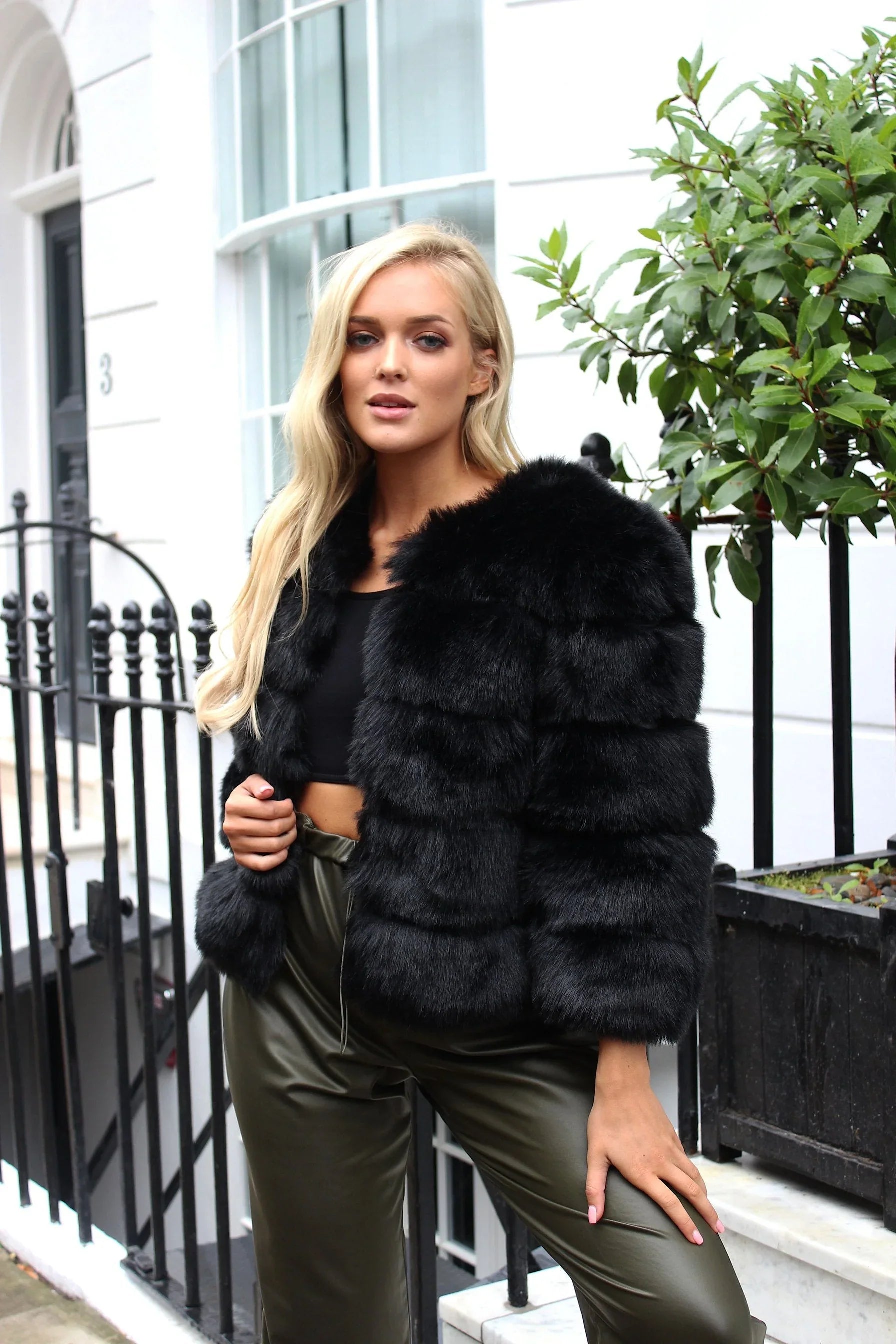 Nepbont Jas | Stijlvolle | Korte | Nepbont Coat | Bontjas Dames-Boutique Moda