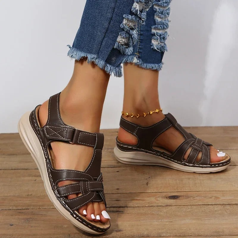 Orthopedische Sandalen Dames | Comfort Zomersandalen met Sleehak | Klittenband-Boutique Moda