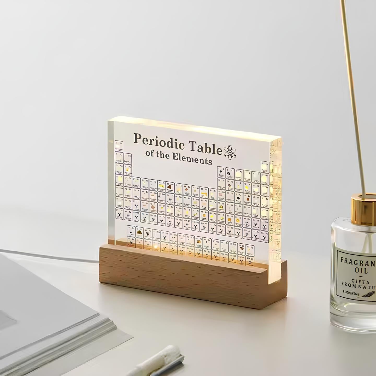 Periodiek systeem der elementen | 83 Elementen | Licht | Periodiek systeem met echte elementen | Home Decor-Boutique Moda
