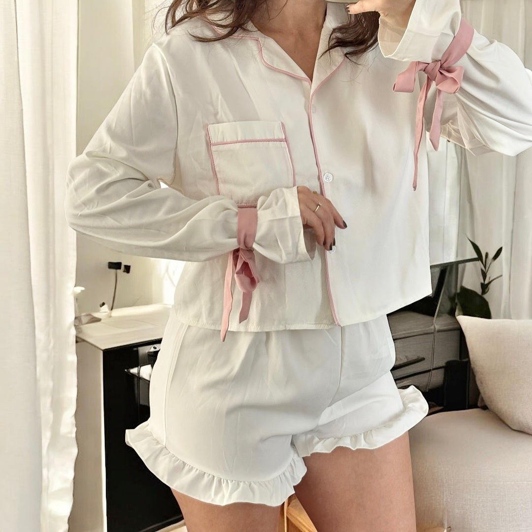 Pyjama Dames | Satijn Shortama | Strikdetail Wit En Roze-Boutique Moda