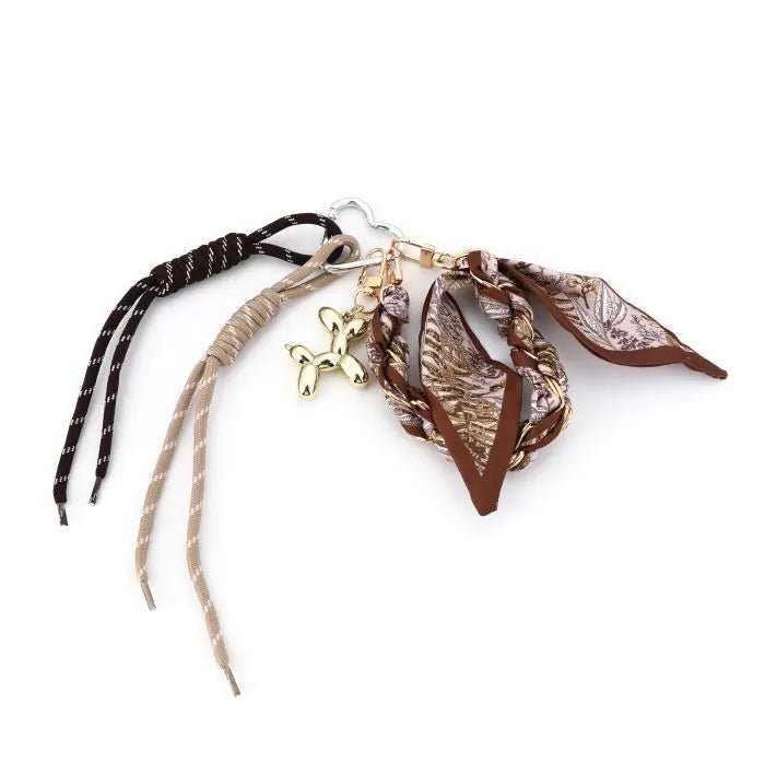 Tassenhanger Gevlochten Koord Bruin | Ballon Hondje Sleutelhanger | Tassenbedel-Boutique Moda
