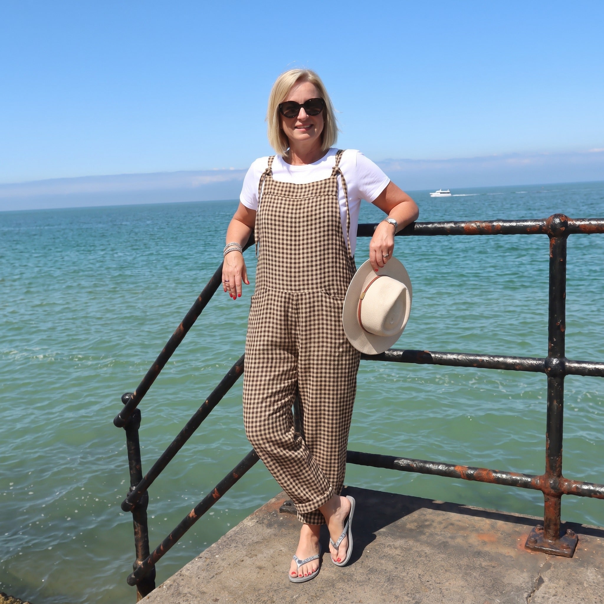 Tuinbroek Dames | Linnenlook Salopette | Mouwloze Jumpsuit met Strikbandjes-Boutique Moda