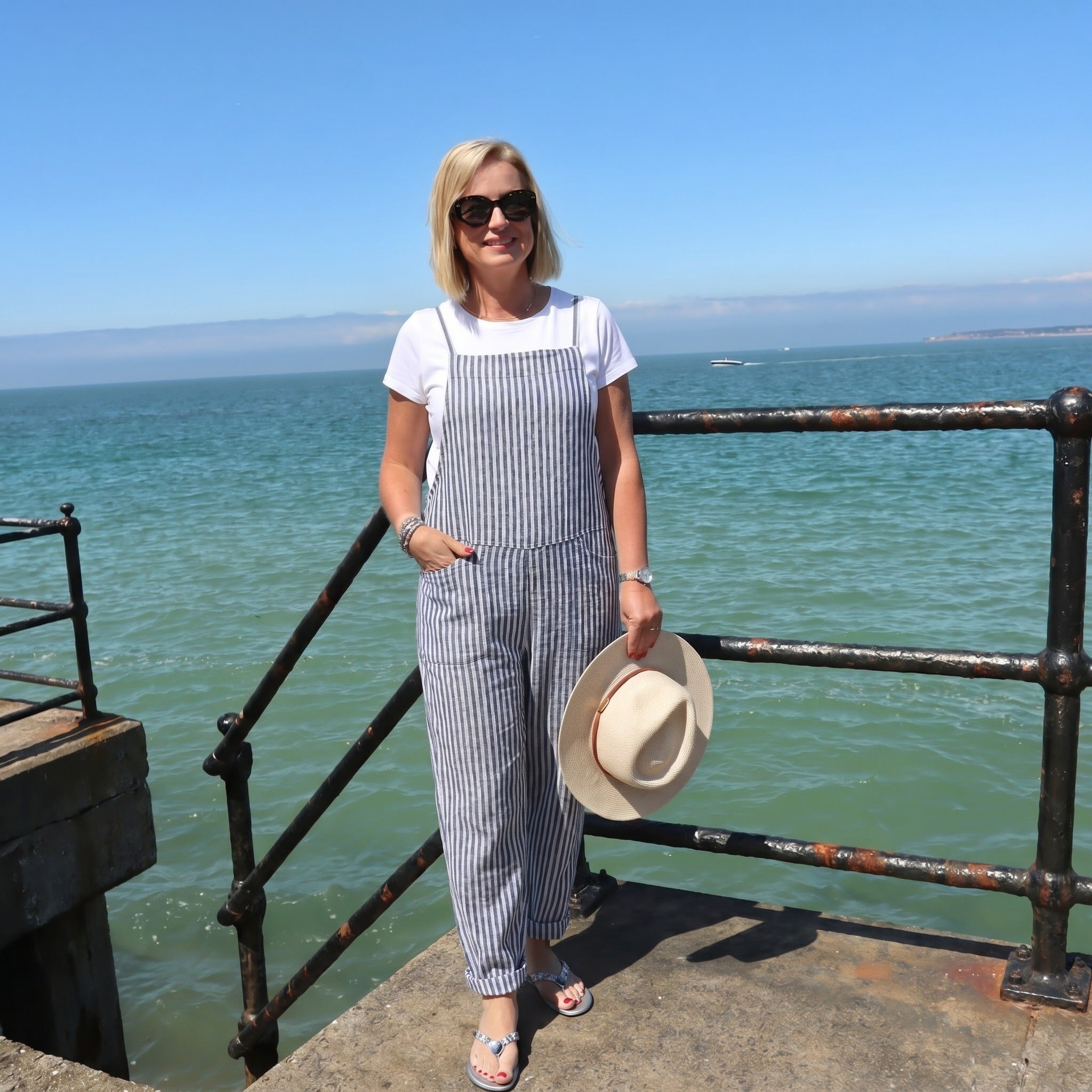 Tuinbroek Dames | Linnenlook Salopette | Mouwloze Jumpsuit met Strikbandjes-Boutique Moda