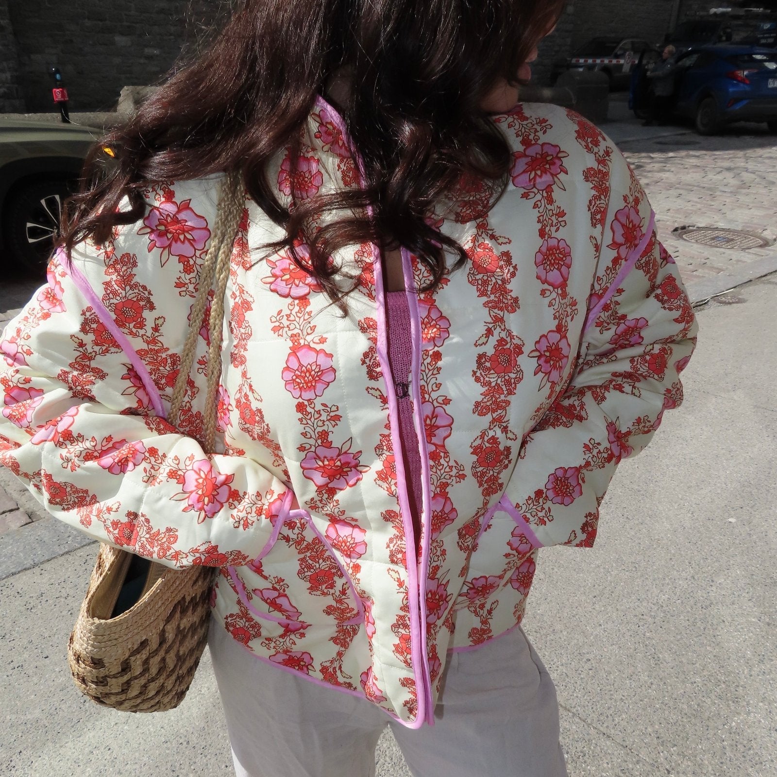 Tussenjas Dames | Gewatteerd Bloemenprint | Crème Roze-Boutique Moda