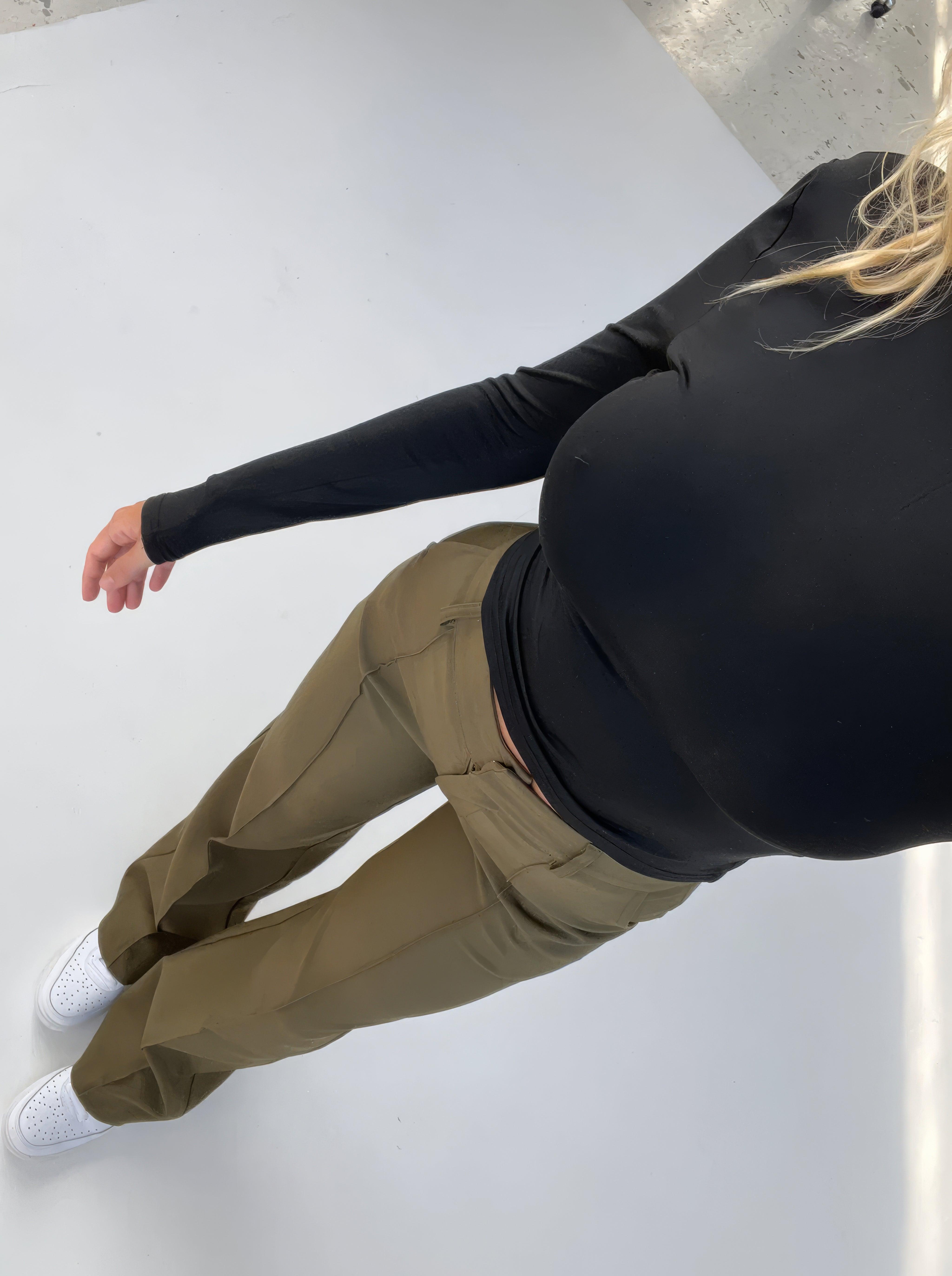 Wijde broeken | Uitlopend | Naad aan de voorkant | Broek met hoge taille | Damesbroeken-Boutique Moda