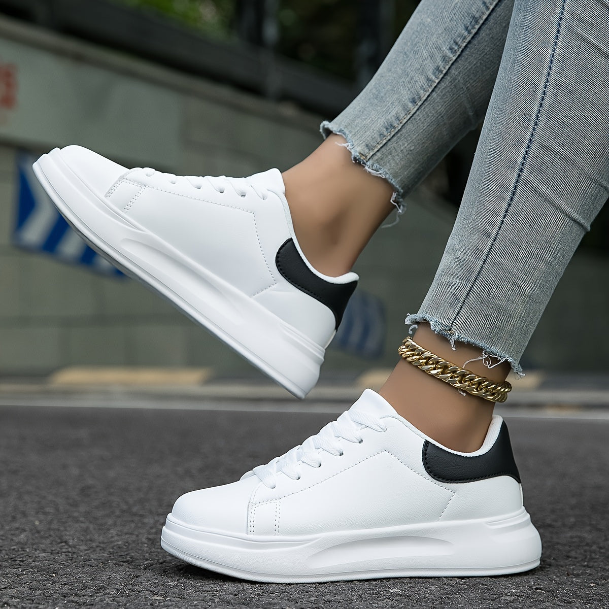 Witte sneakers - Platformsneakers met veters voor dames-Boutique Moda