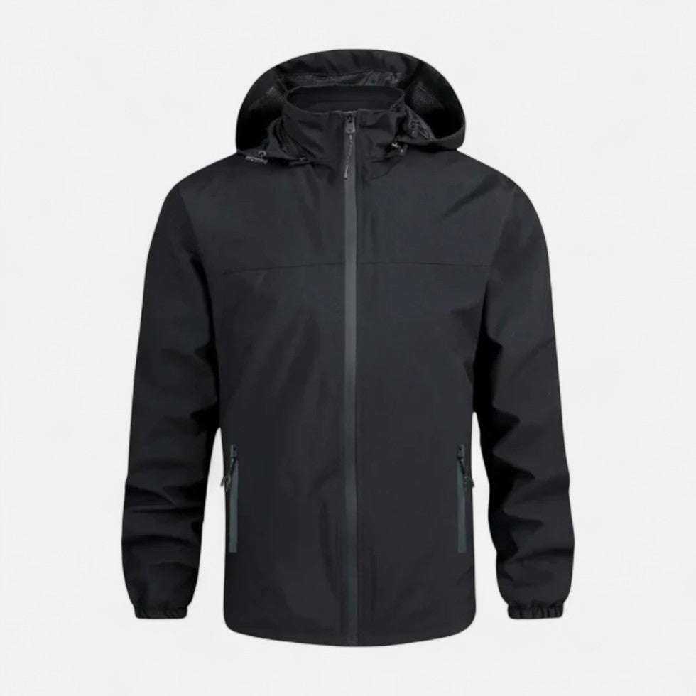 Zwarte windbreaker jas met capuchon en ritszakken, plat gefotografeerd | Boutique Moda