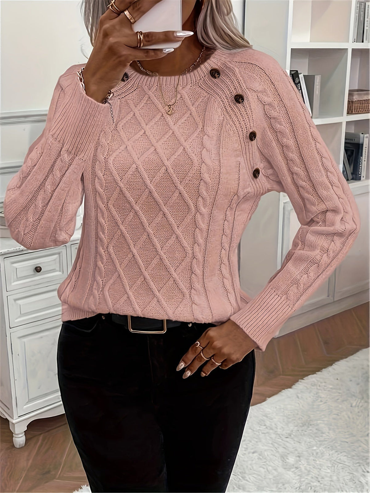Kabeltrui Dames | Ronde Hals | Sierknopen op de Schouder | Raglanmouwen-Boutique Moda
