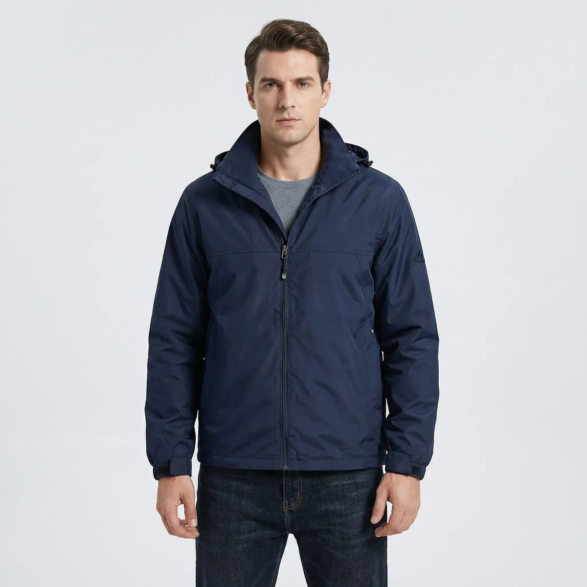 Marineblauwe outdoorjas met capuchon, voorkant