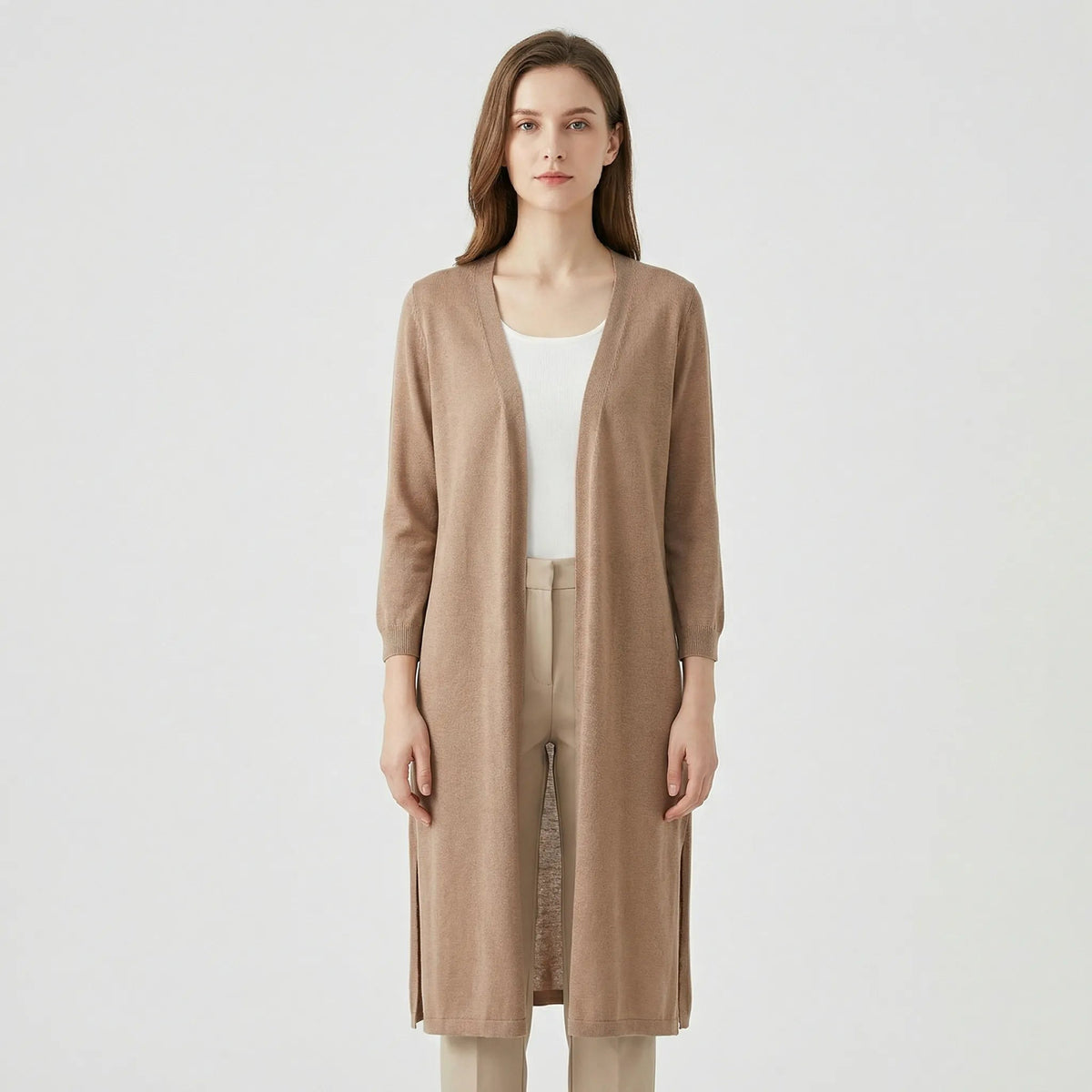 Lang, luchtig open damesvest in camel | Boutique Moda