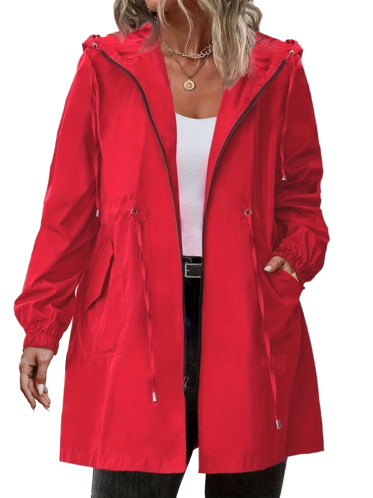 Regenjas in rood met capuchon en taillekoord | Boutique Moda