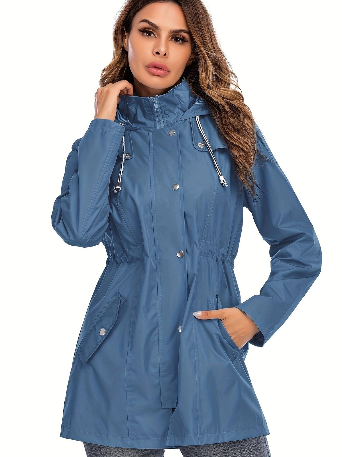 Halflange regenjas in jeansblauw met capuchon en taillekoord | Boutique Moda